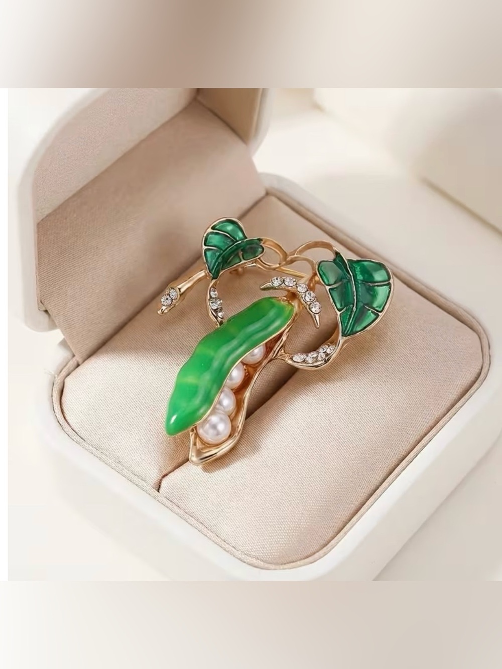 Enamel Pea Pin Brooch New